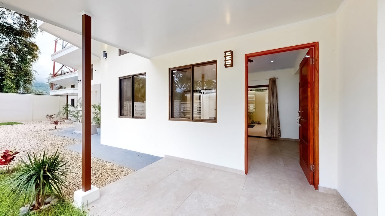 Modern 3-Bedroom Home Near Marino Ballena National Park – Central Uvita