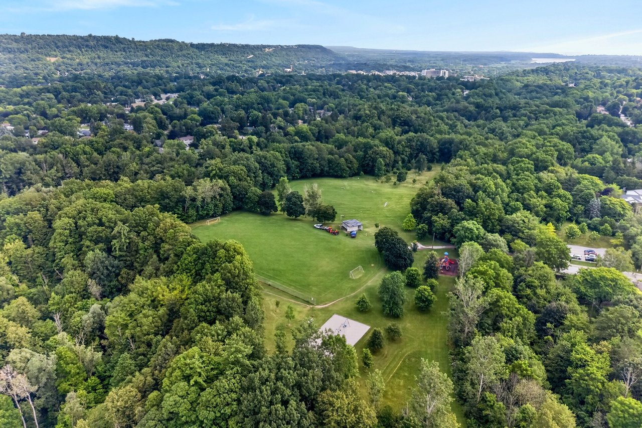 Pleasant Valley Back Split