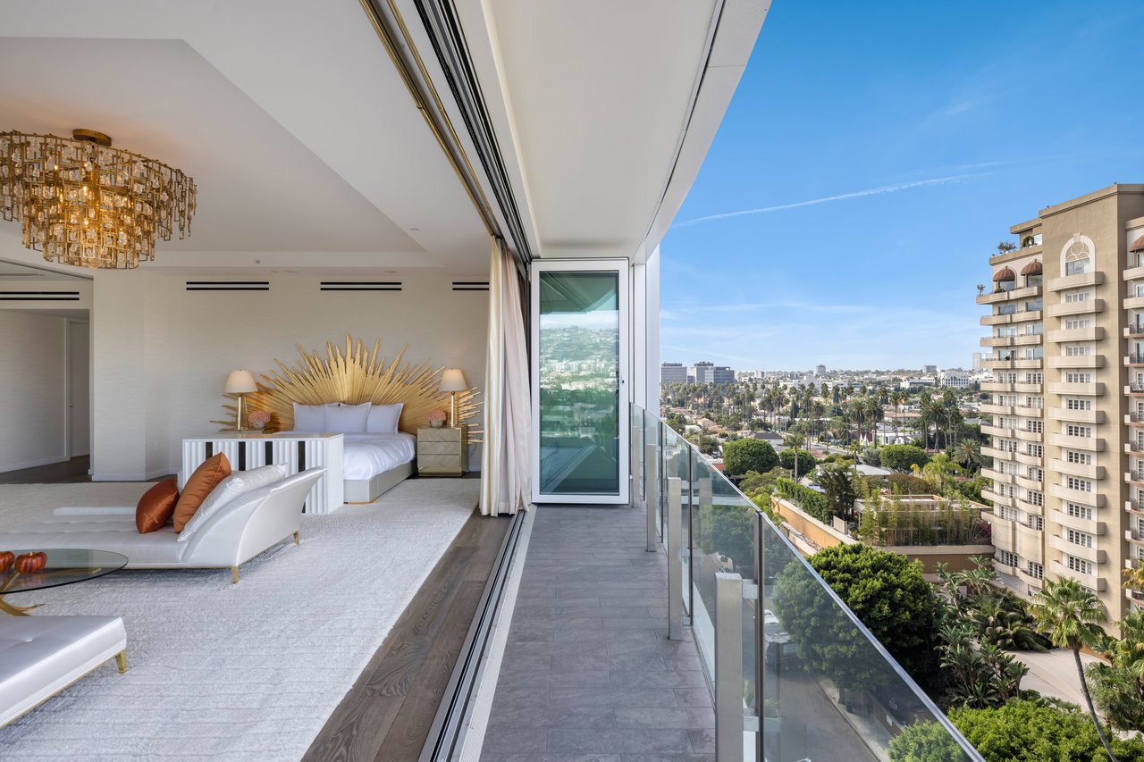 9000 W 3rd St Unit: 1101, Beverly Grove 