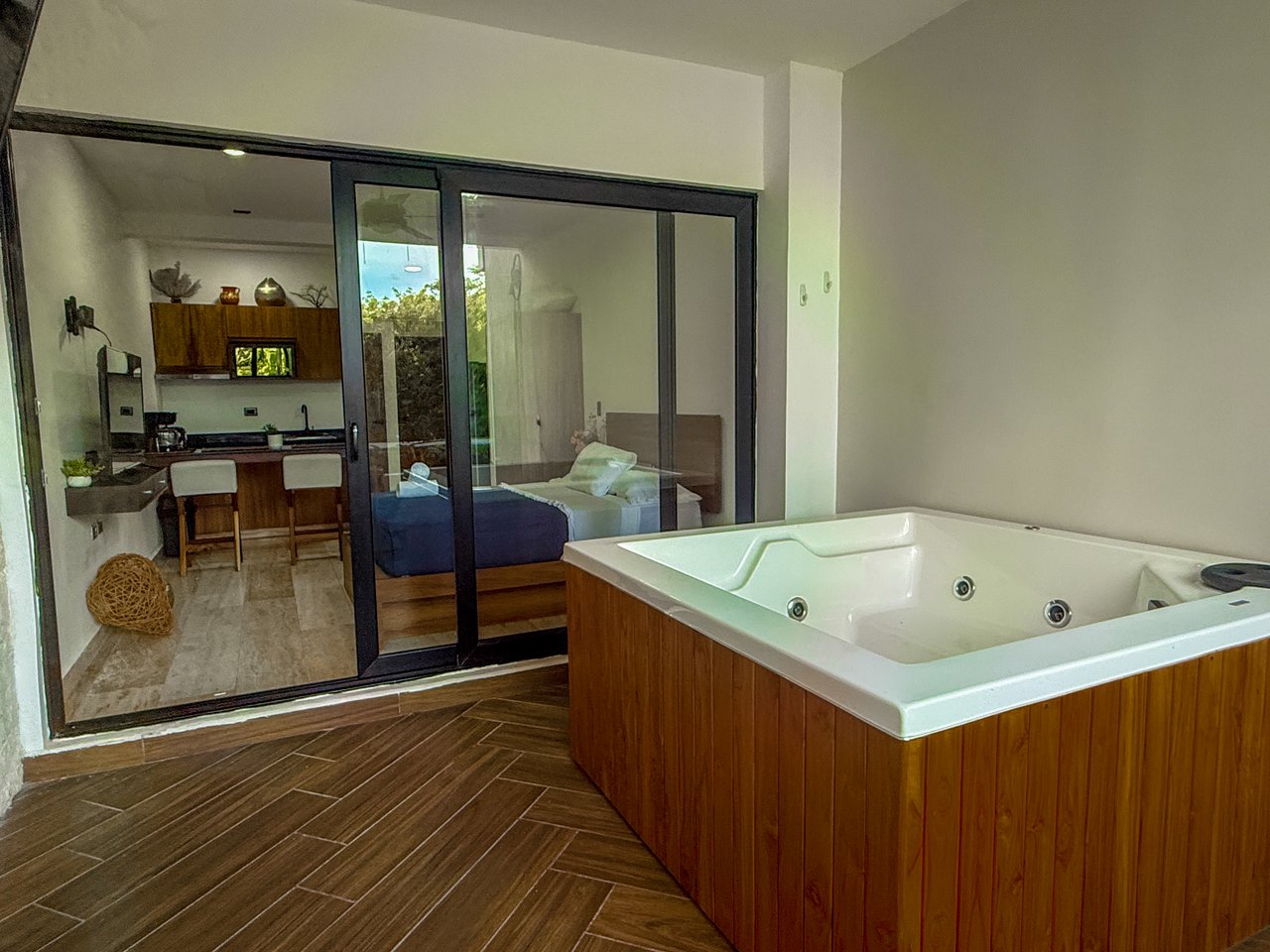 Studio Naia  | Incredible Price