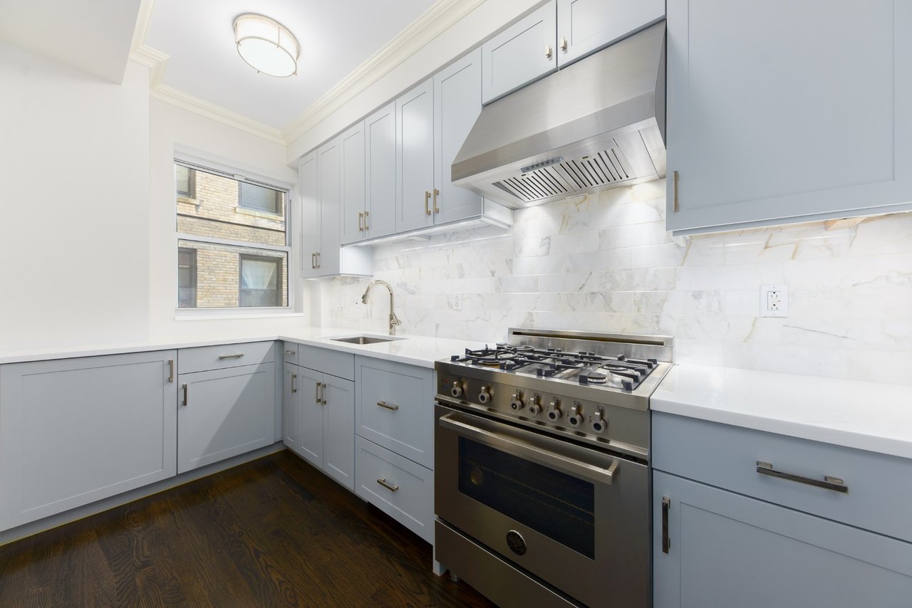 540 West 29th Street #3