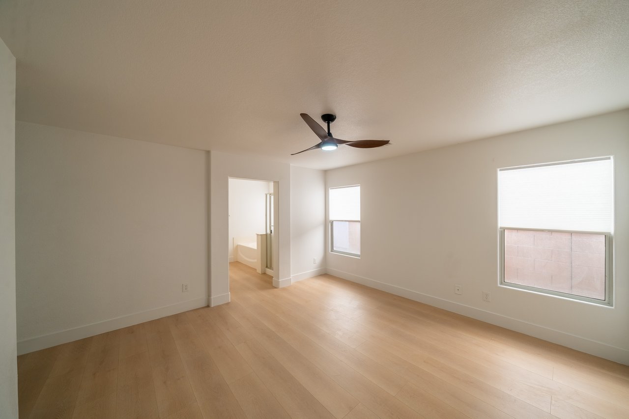 504 Lacabana Beach Drive