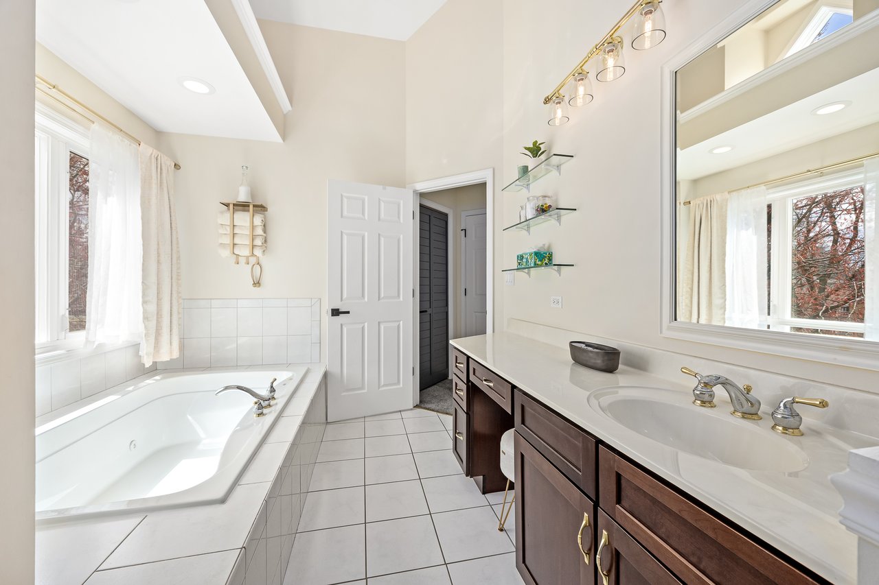 1108 59th St, Downers Grove