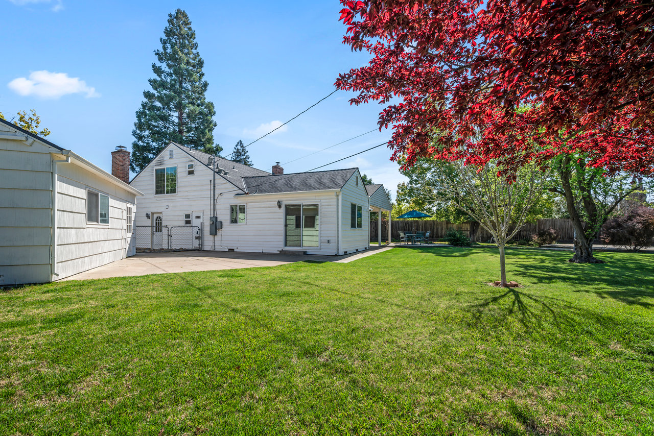 3529 Ridgewood Way