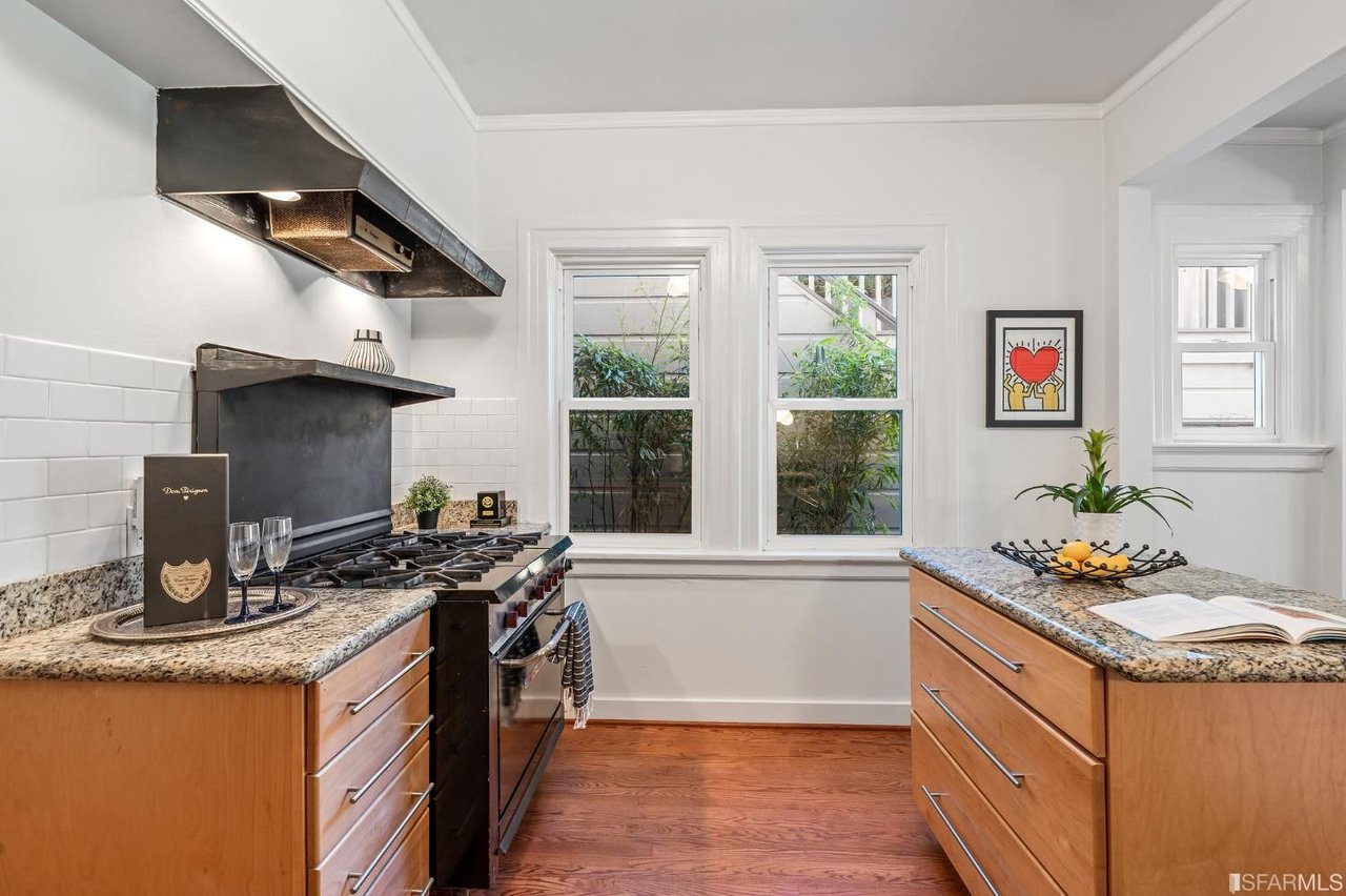 256 Presidio Ave, #1