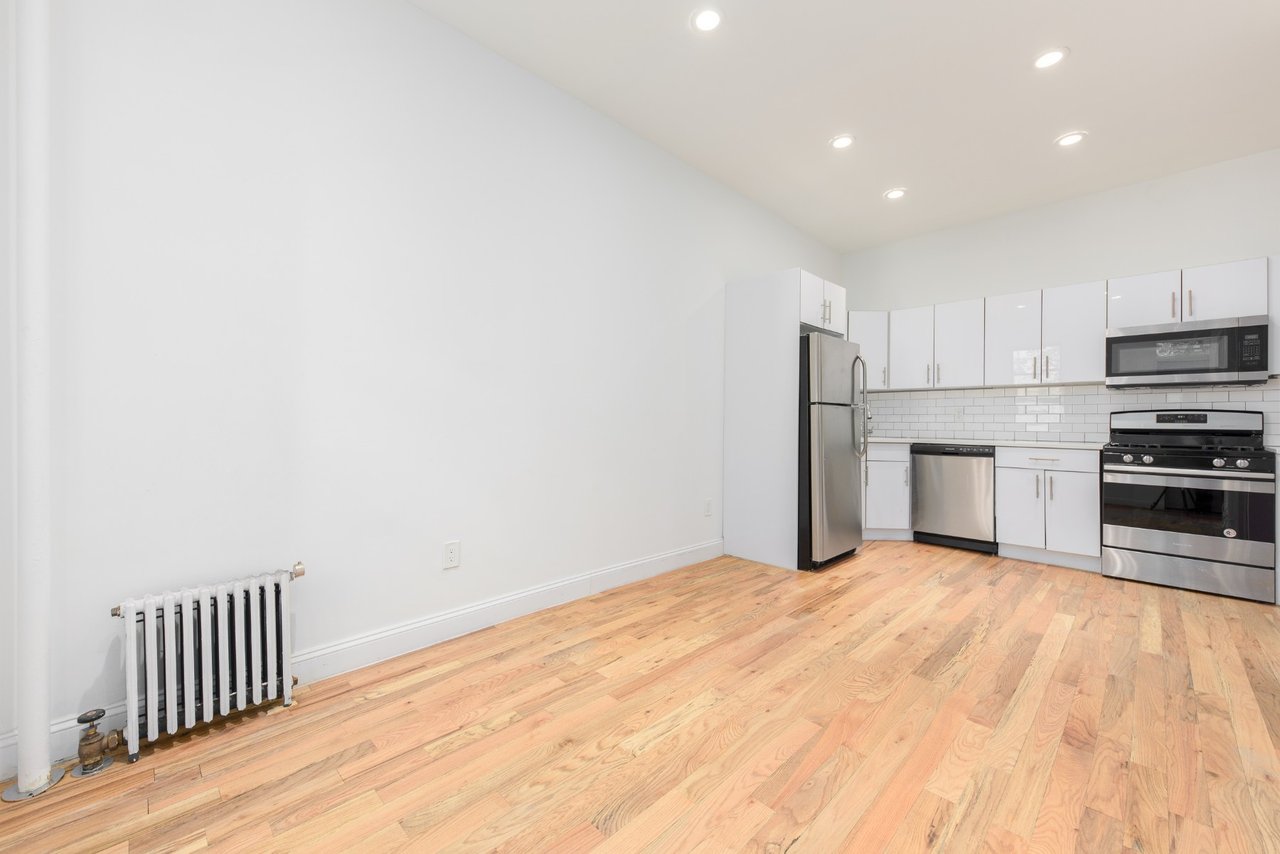 1045 Sterling Place Unit: 1C