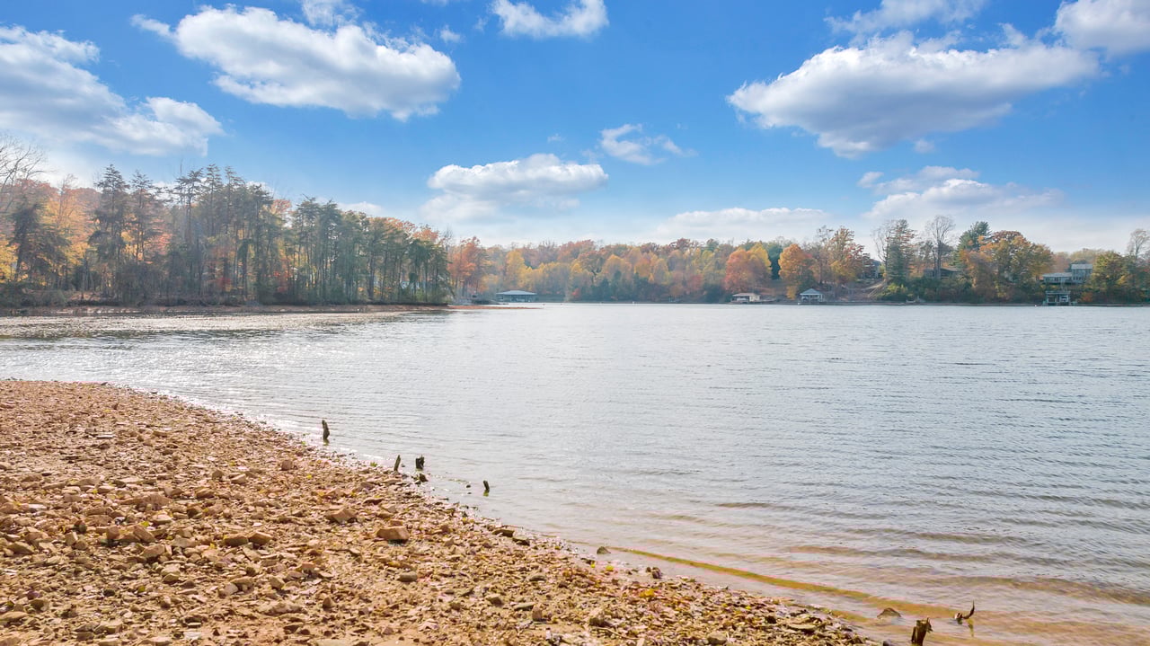 200 Sweetwater Bay DR