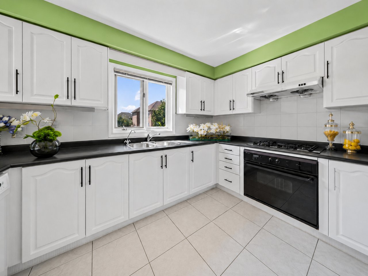 19 Springbrook Dr