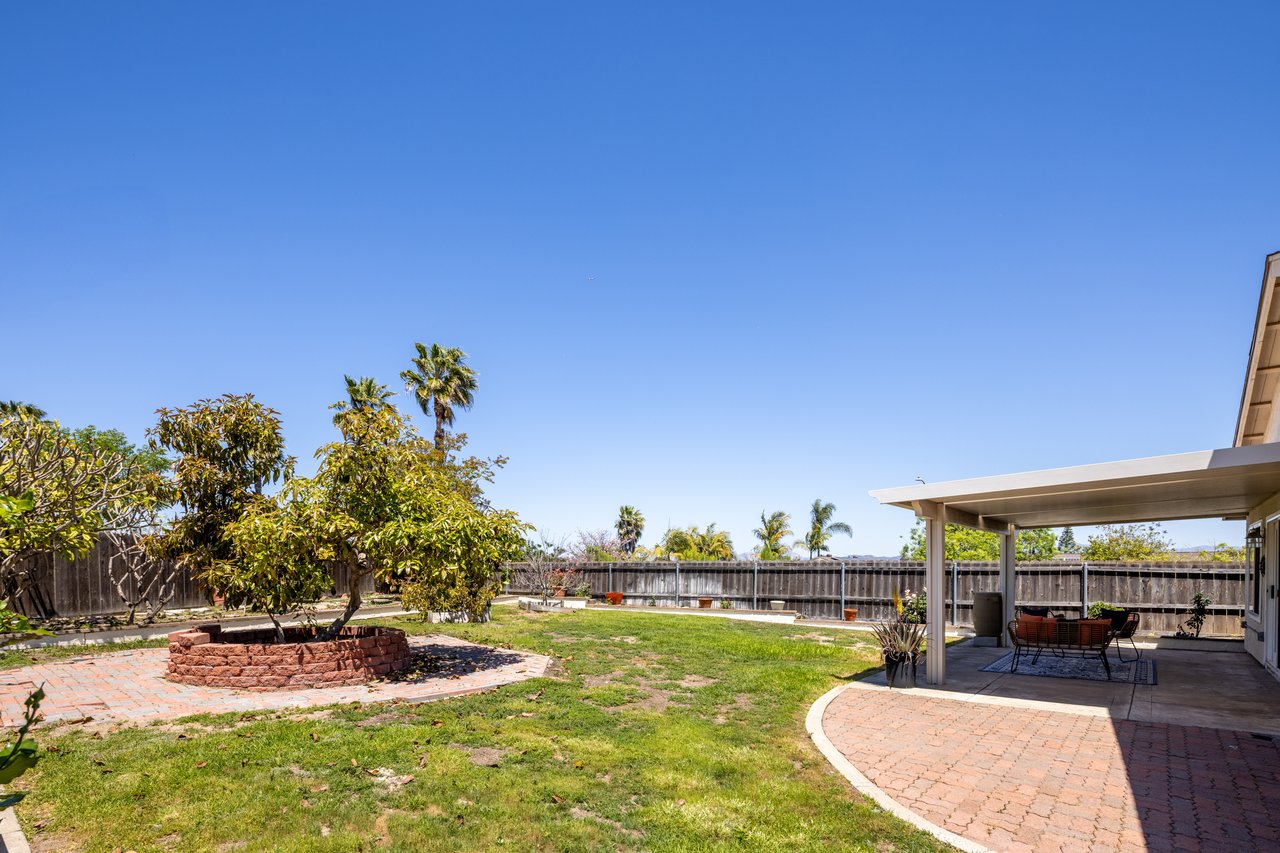 2236 Casa Cielo | Spring Valley