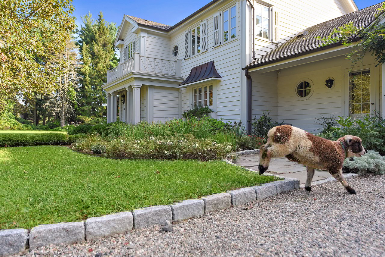 16 Whippoorwill Road