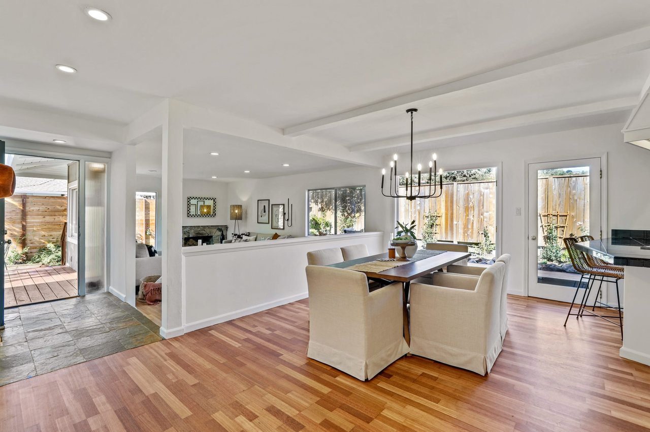 Move in Ready in One of Tiburon's Most Convenient Locations