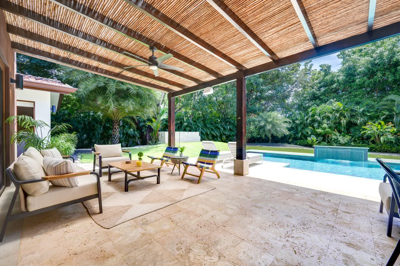 Casa Pachote | Exquisite 4-Bedroom Luxury Home in Hacienda Pinilla’s Reserva de Golf
