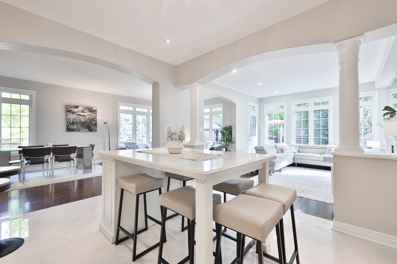 3262 Skipton Lane, Oakville
