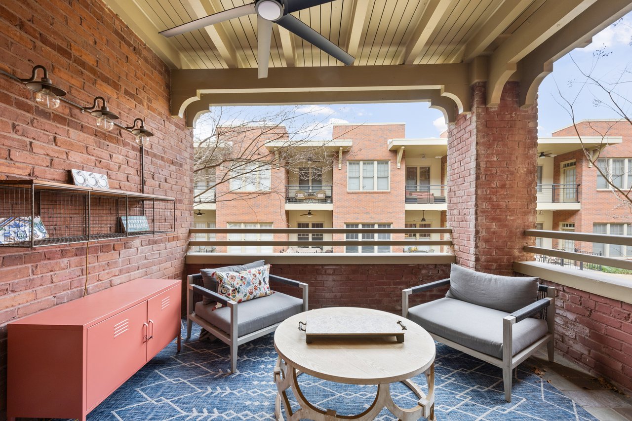 266 11th Street NE Unit: 103
