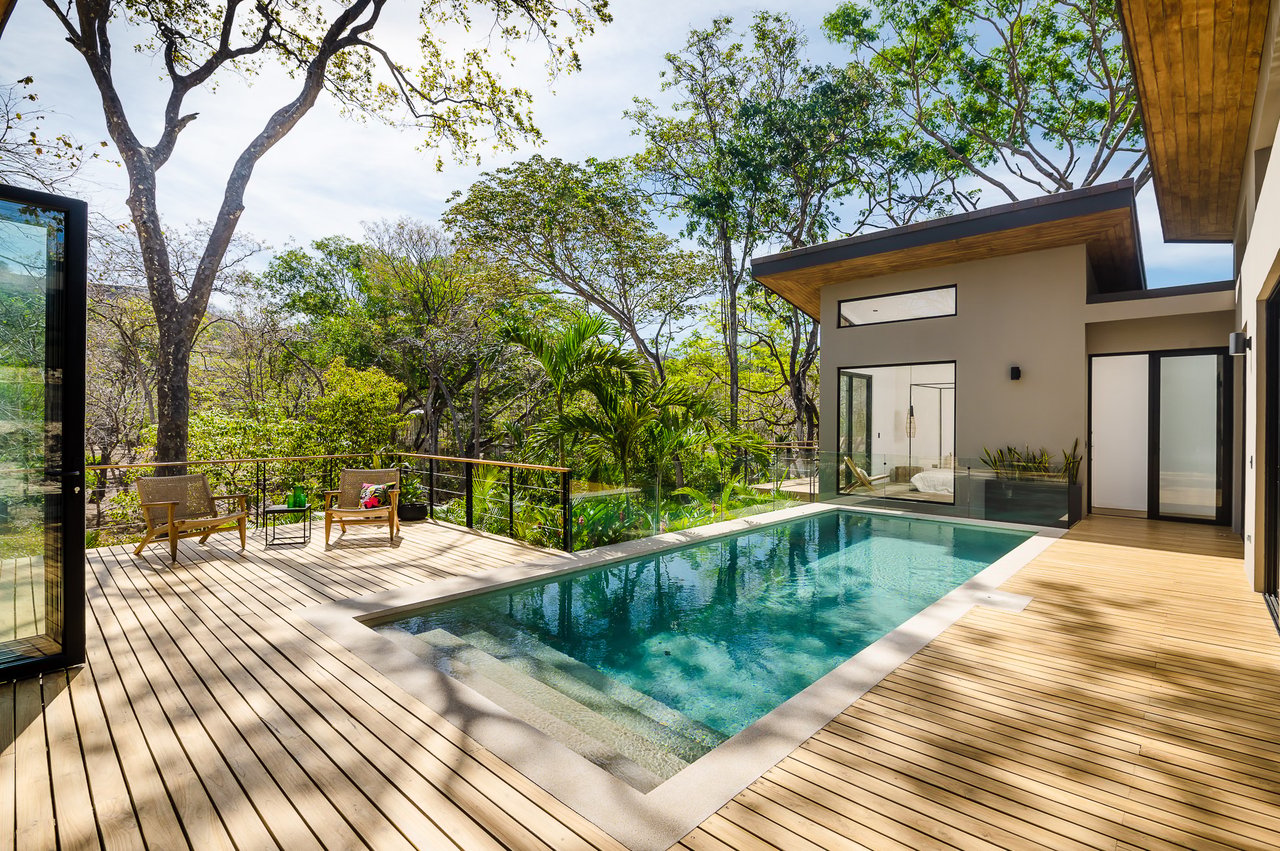 Casa Jungla | Contemporary 4-Bedroom Home with Private Pool in Las Ventanas, Playa Grande