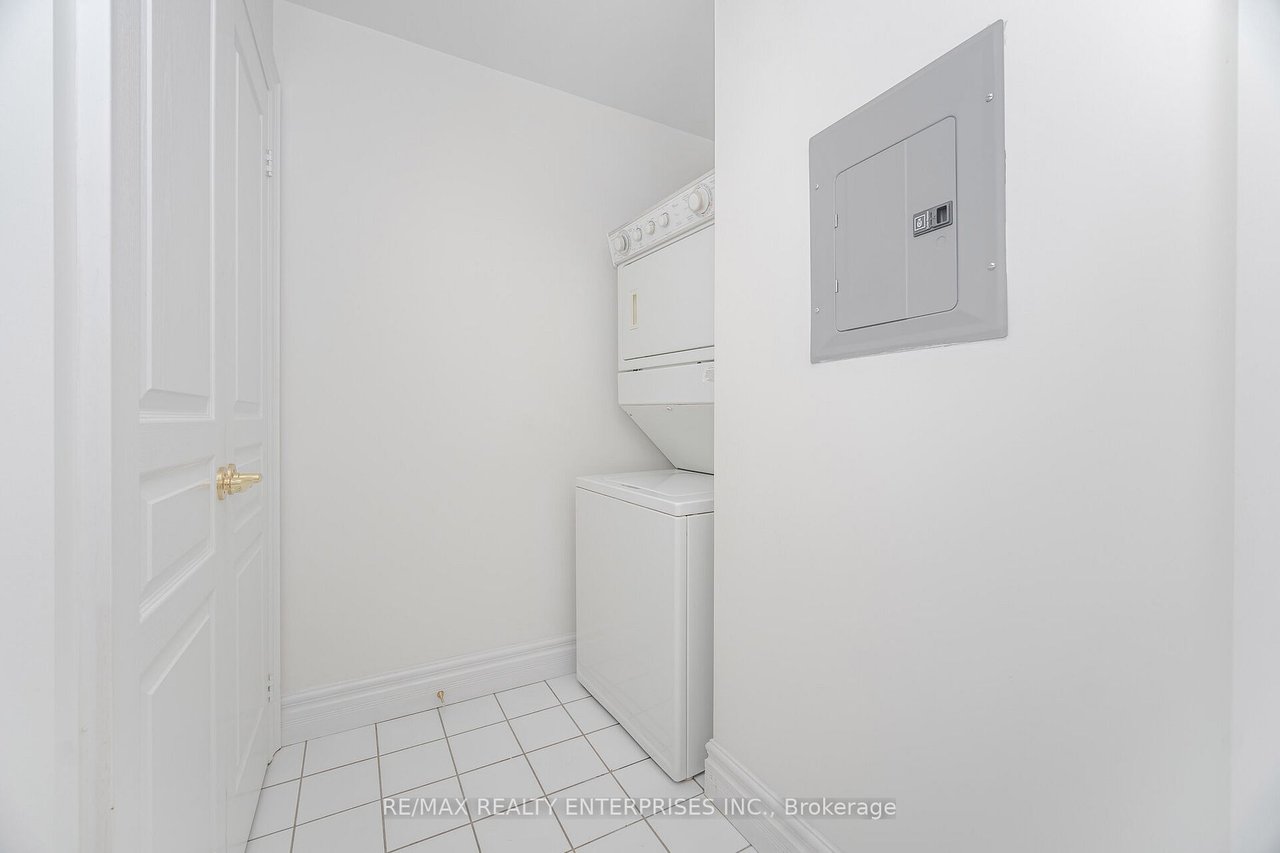 TERRACES OF OLD MILL PENTHOUSE