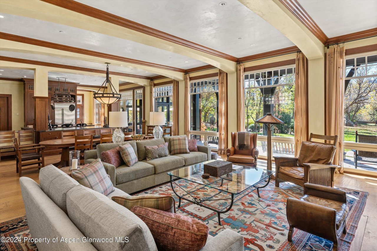 200 Jalanda Lane