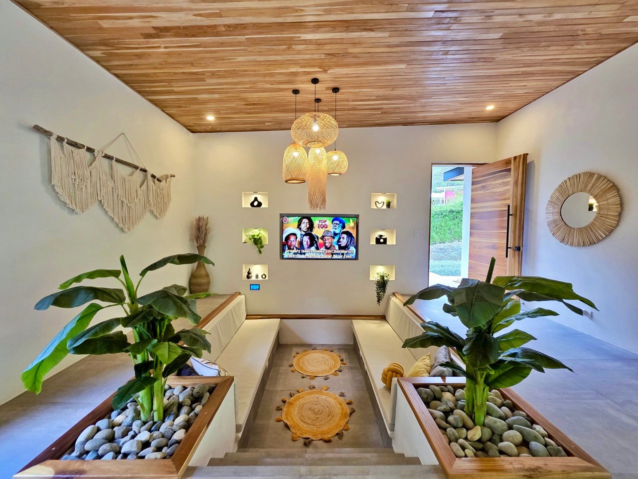Stunning New Modern Home in Ojochal – Usable Lot Surrounded by Jungle and Creeks