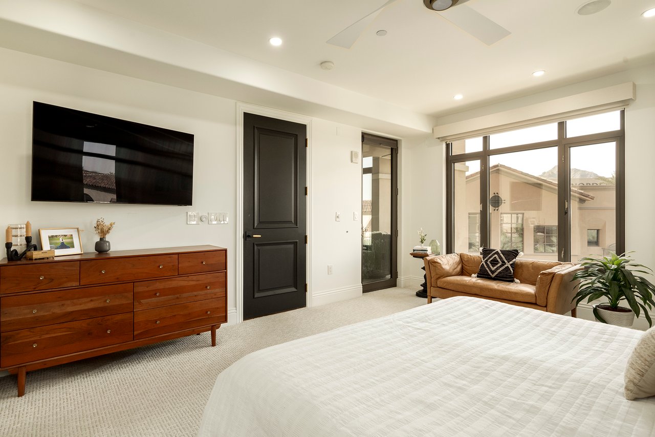 7175 E CAMELBACK Road, 401