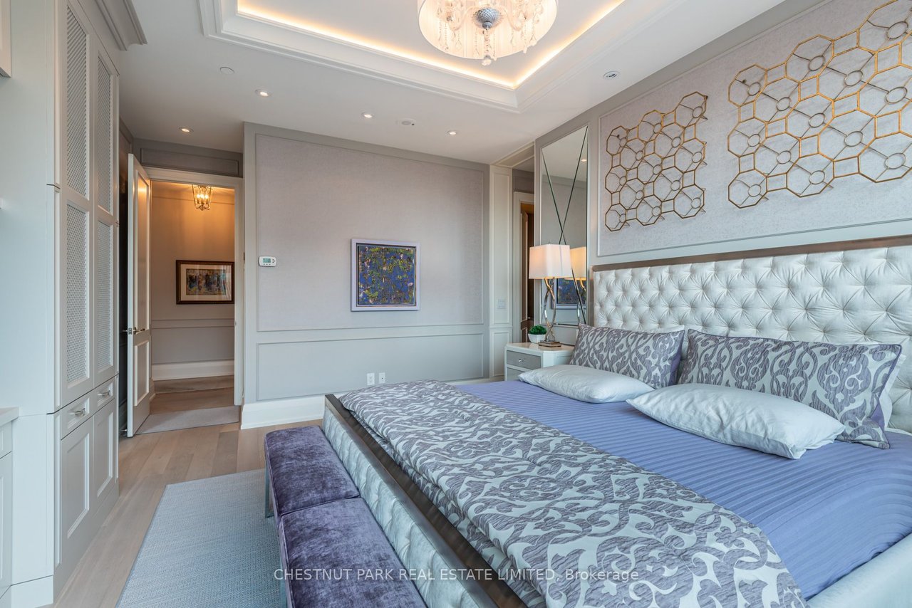 MIDTOWN PENTHOUSE 