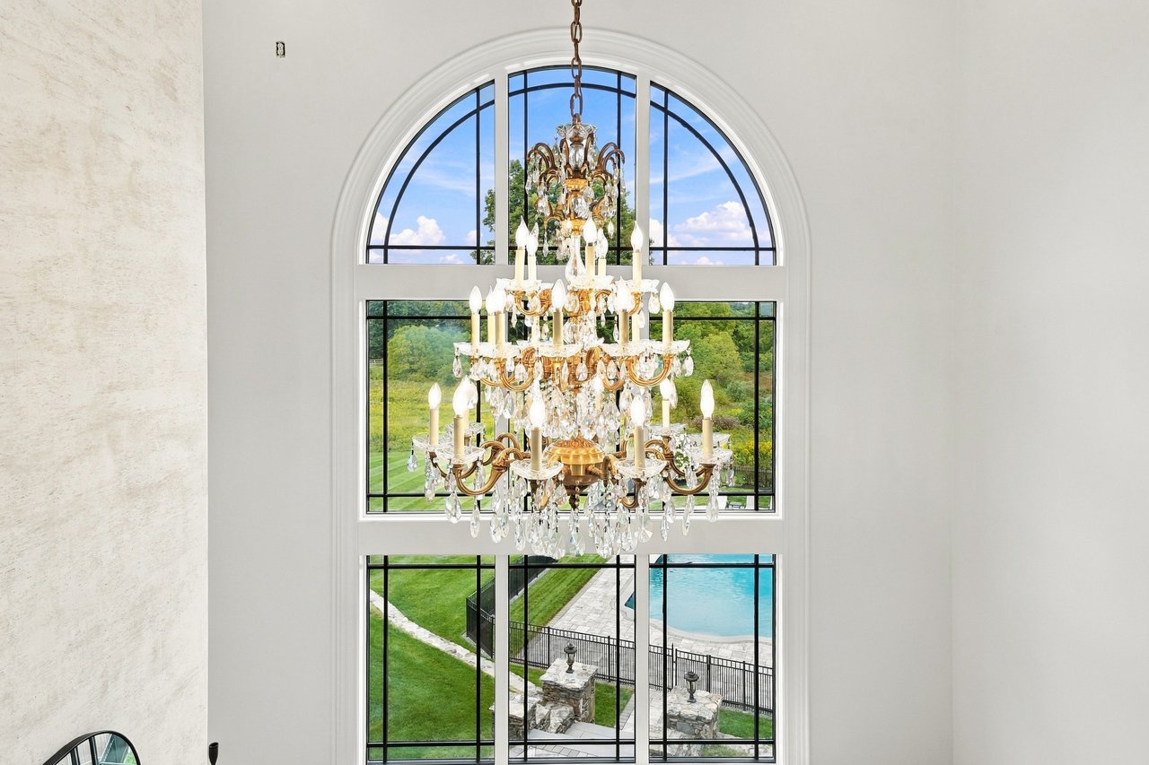 An Exceptional Southborough Estate