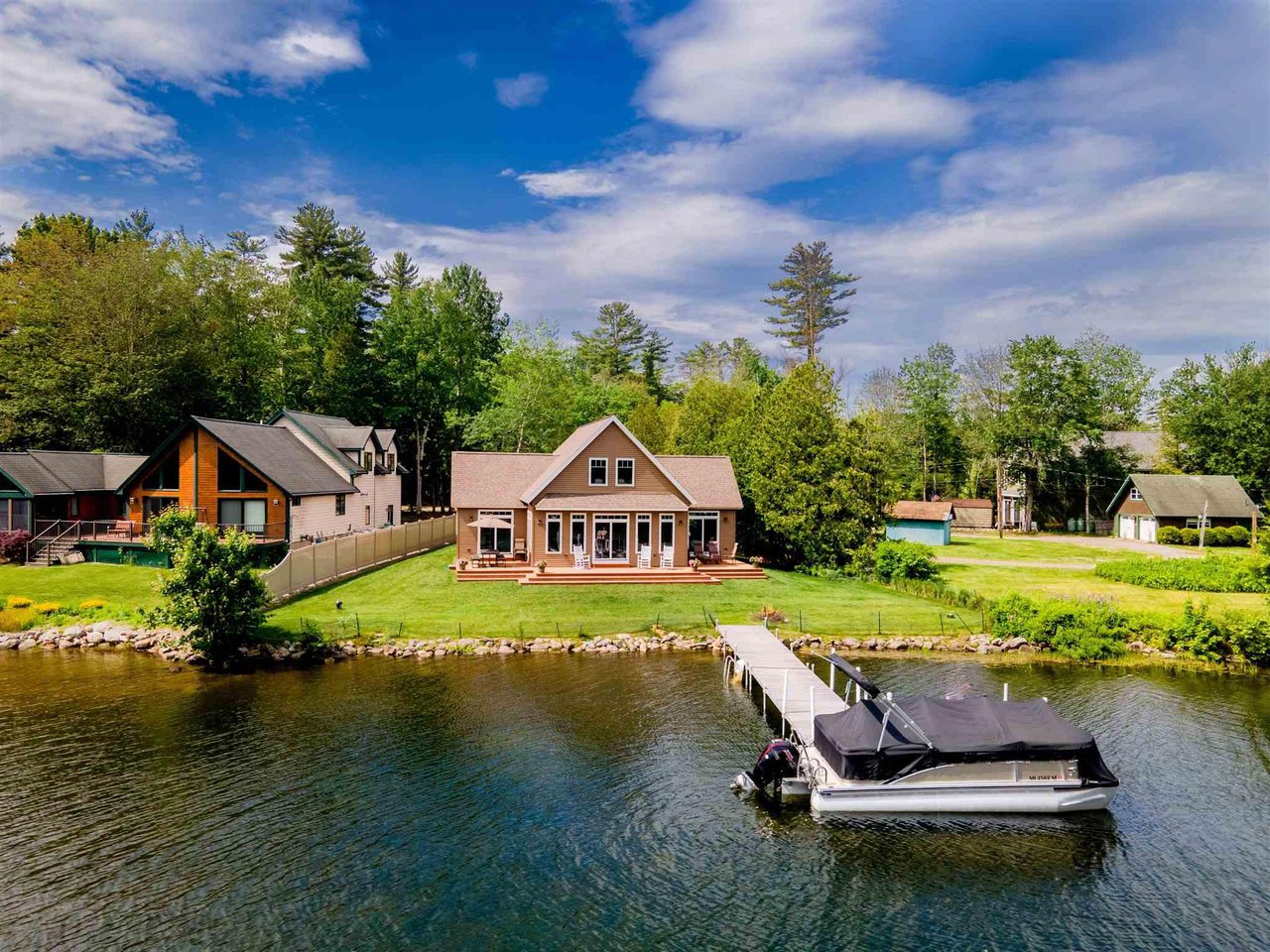 16 Clearwater Point Rd
