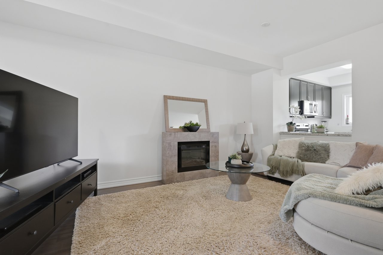 Waterdown Townhome