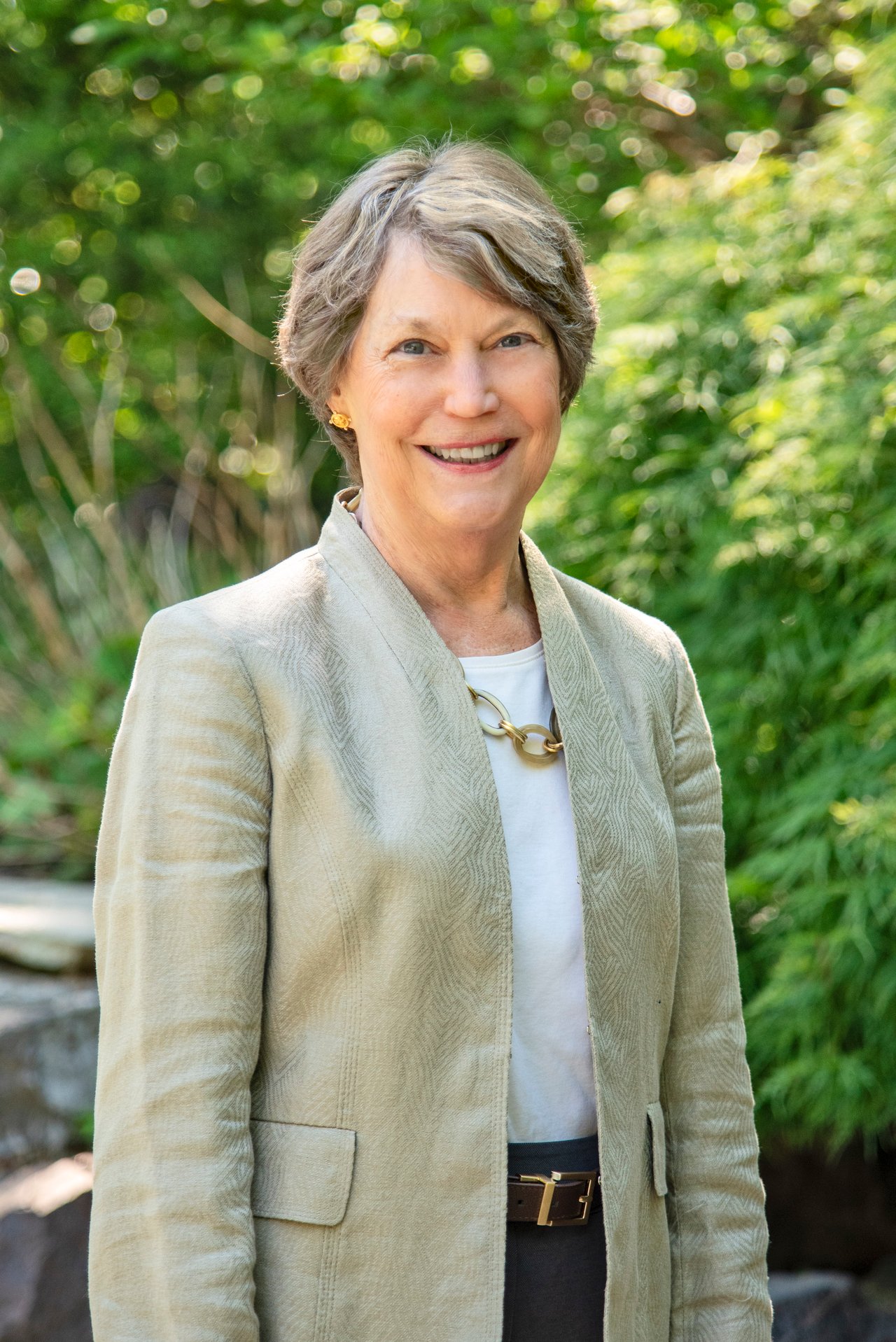 Cristy Barnes