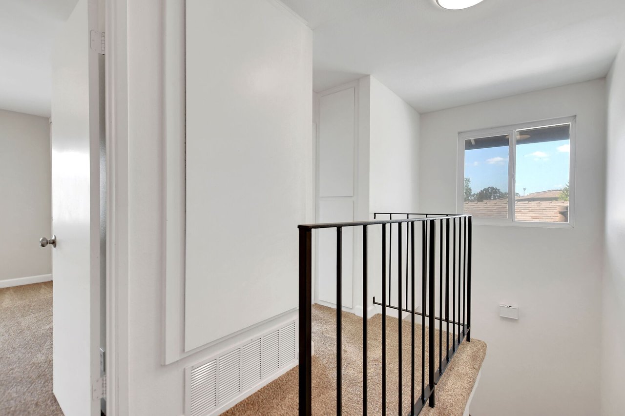 1460 Forest Glen 4
