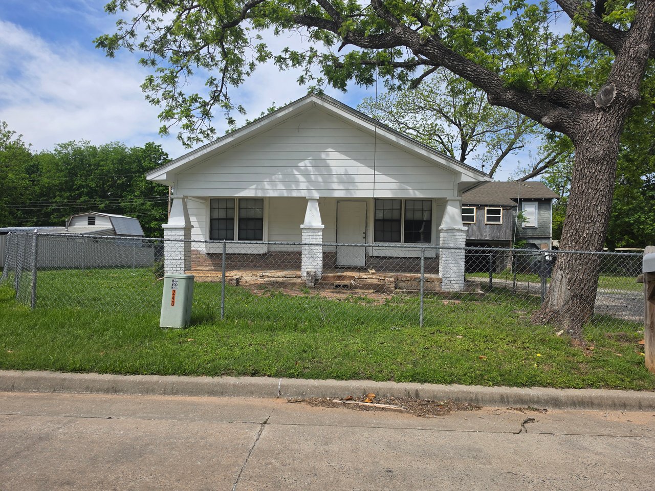 240 S Draper Ave