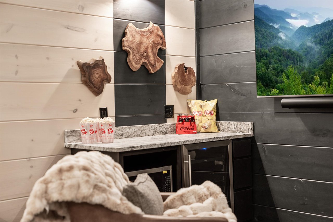 1362 Rambling Creek Way