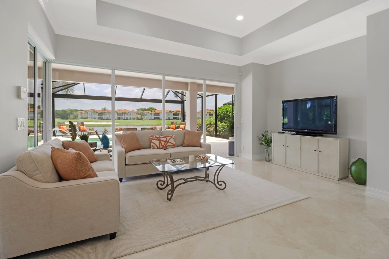 2270 Silver Palm Pl