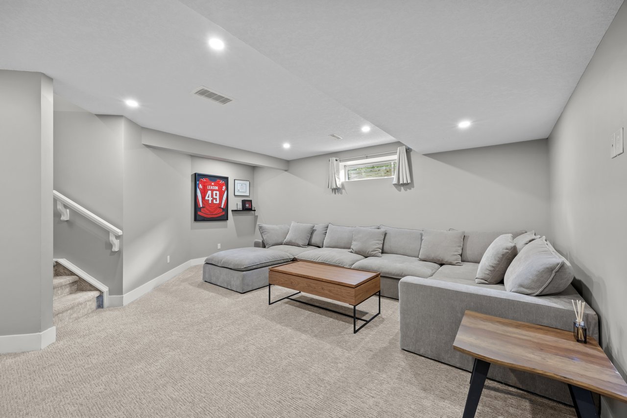 1728 36 Avenue SW Unit: 2
