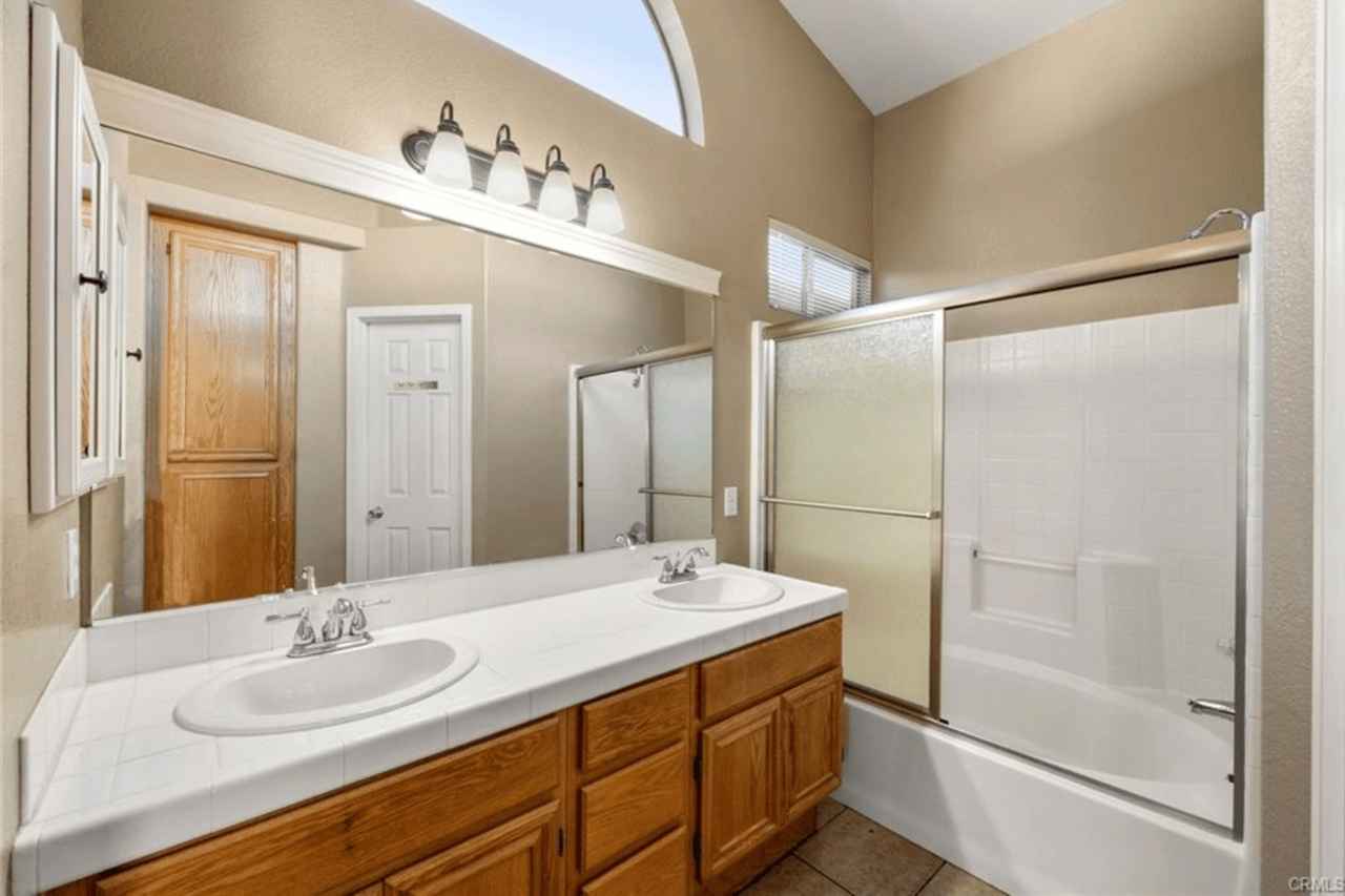 31935 Ariel Ct