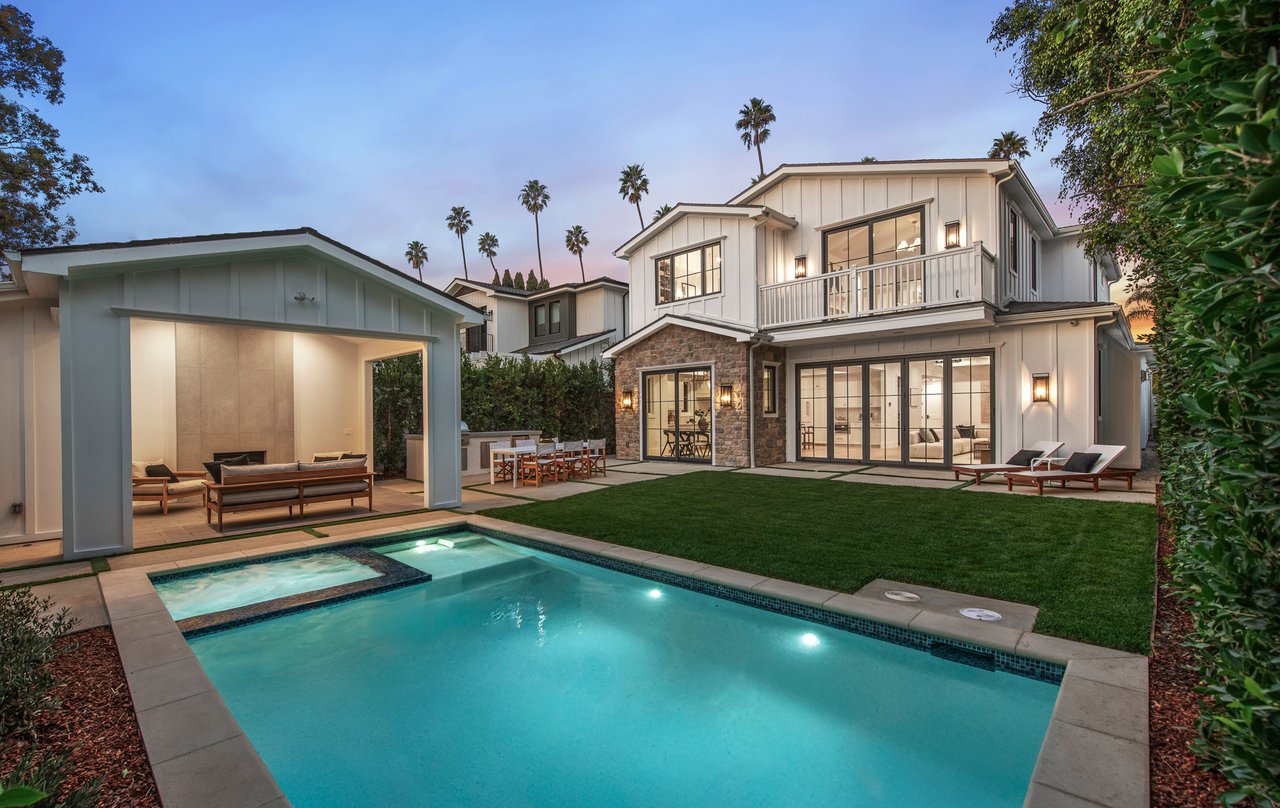 975 South Bundy Drive, Brentwood