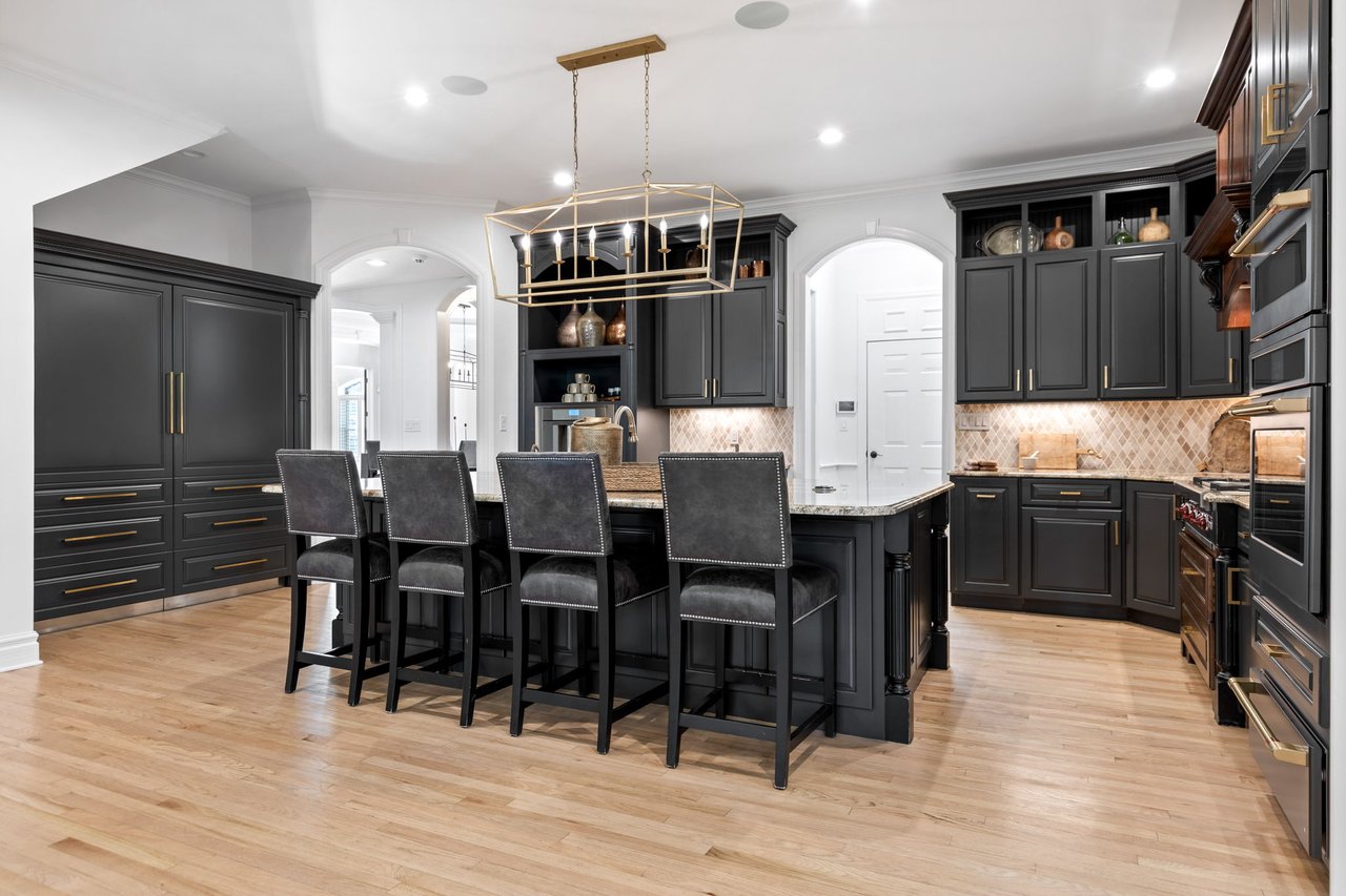 24 Williamsburg Estates Drive