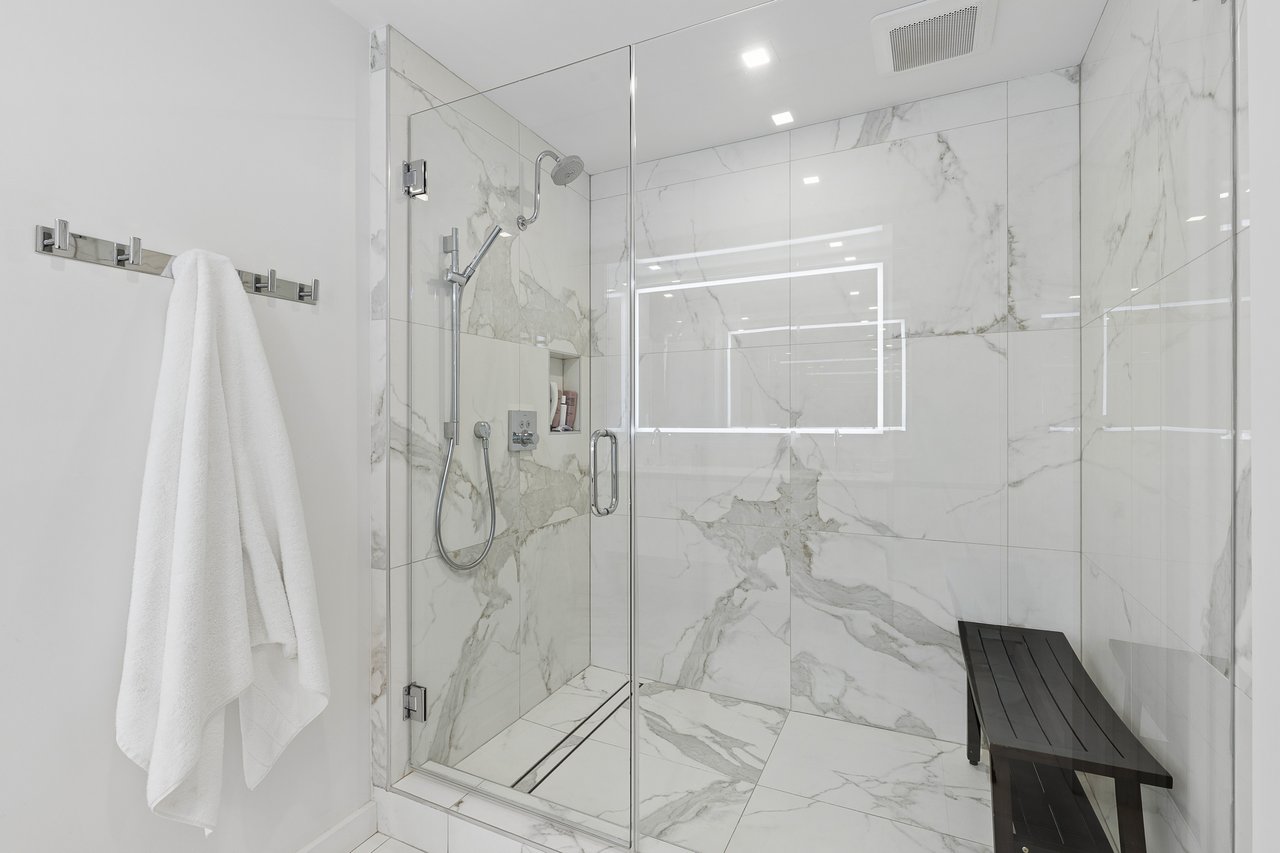 222 12th Street NE Unit 2105