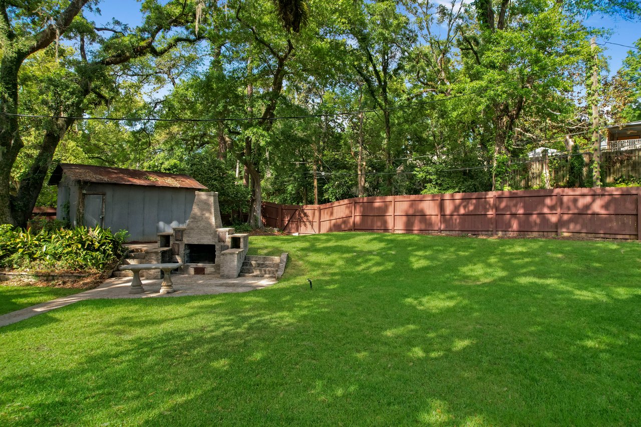 storage shed at 1647 Lake Ella Drive in Tallahassee Florida Home for Rent