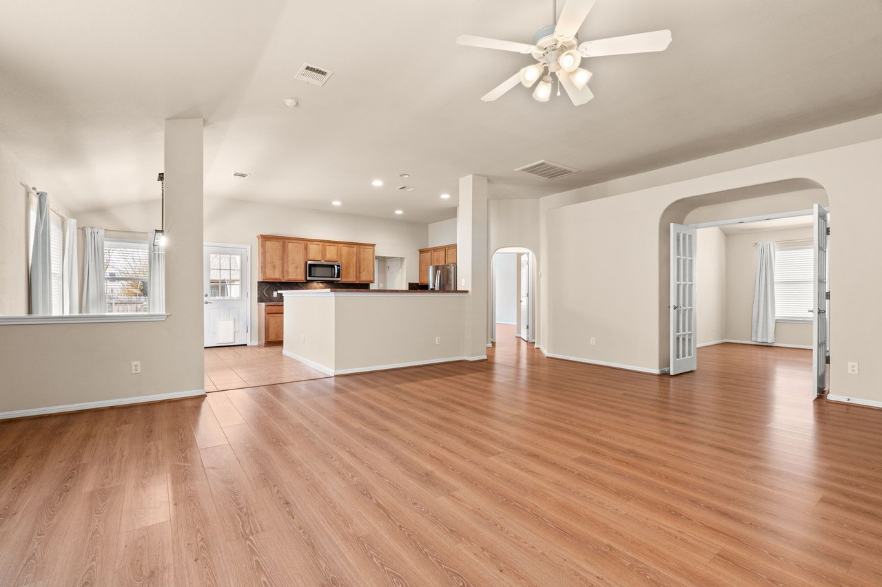 226 Fresno Springs