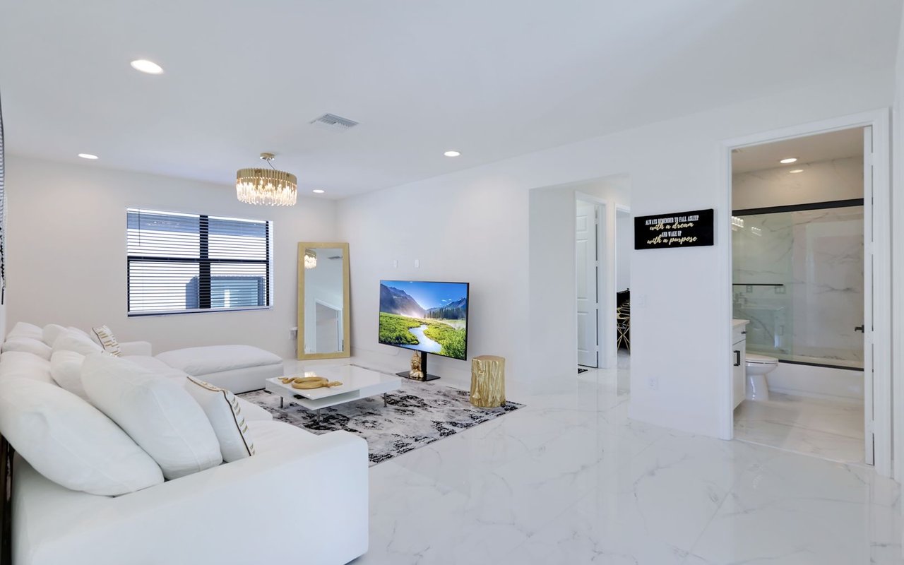 11604 Meadowrun Cir.