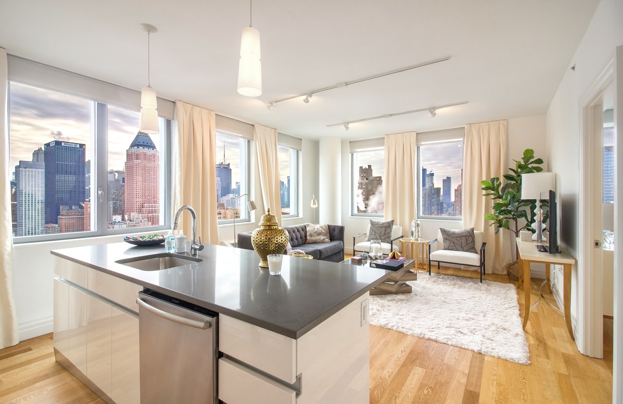 544 West 54th Street