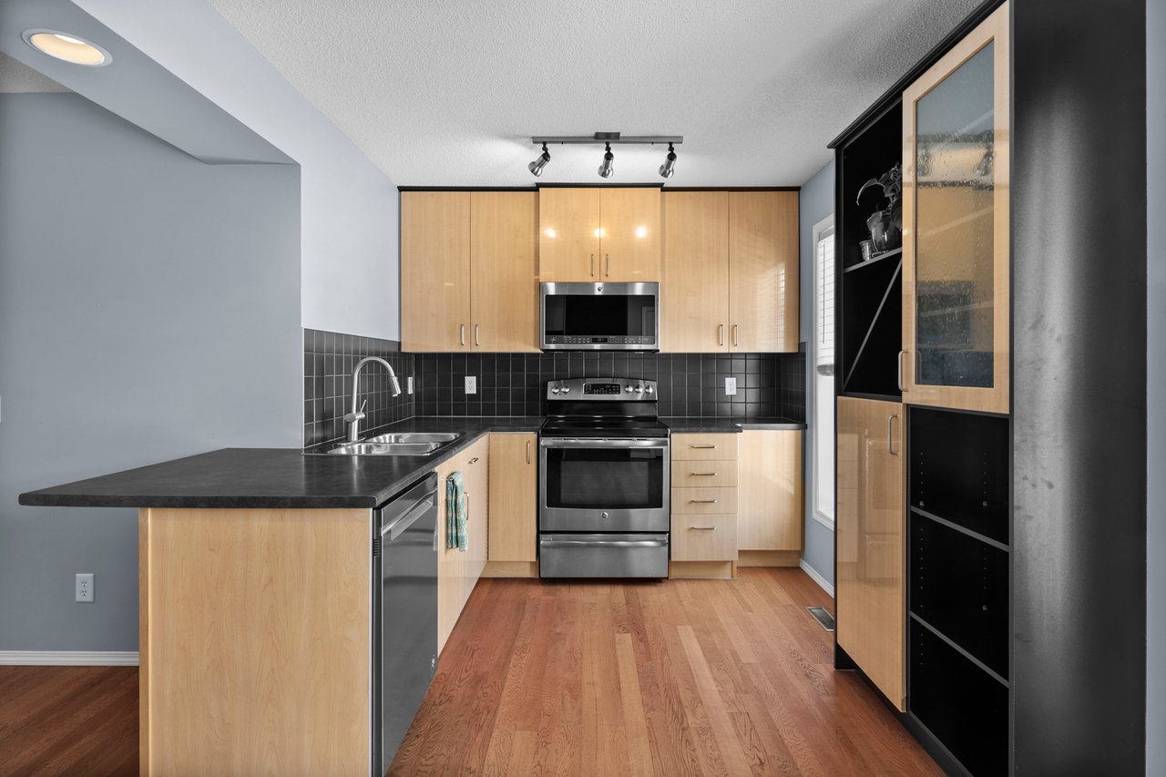 95 Toscana Gardens NW