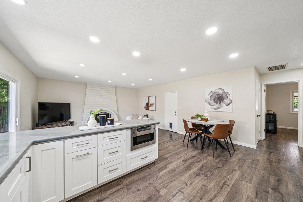 7403 Hillsdale Dr, West Pleasanton