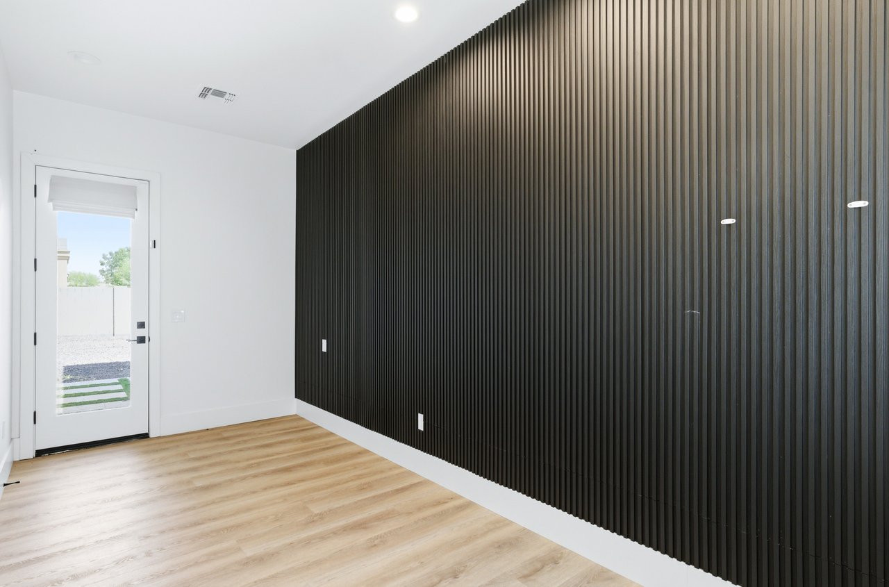 18206 W SAN MIGUEL Court