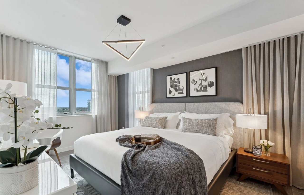 Circ Residences Hollywood