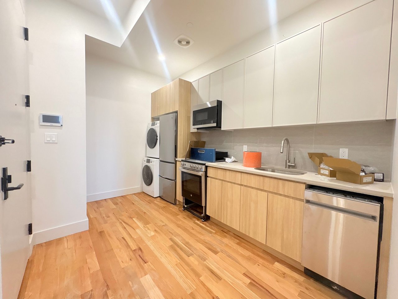 415 Himrod St 3R