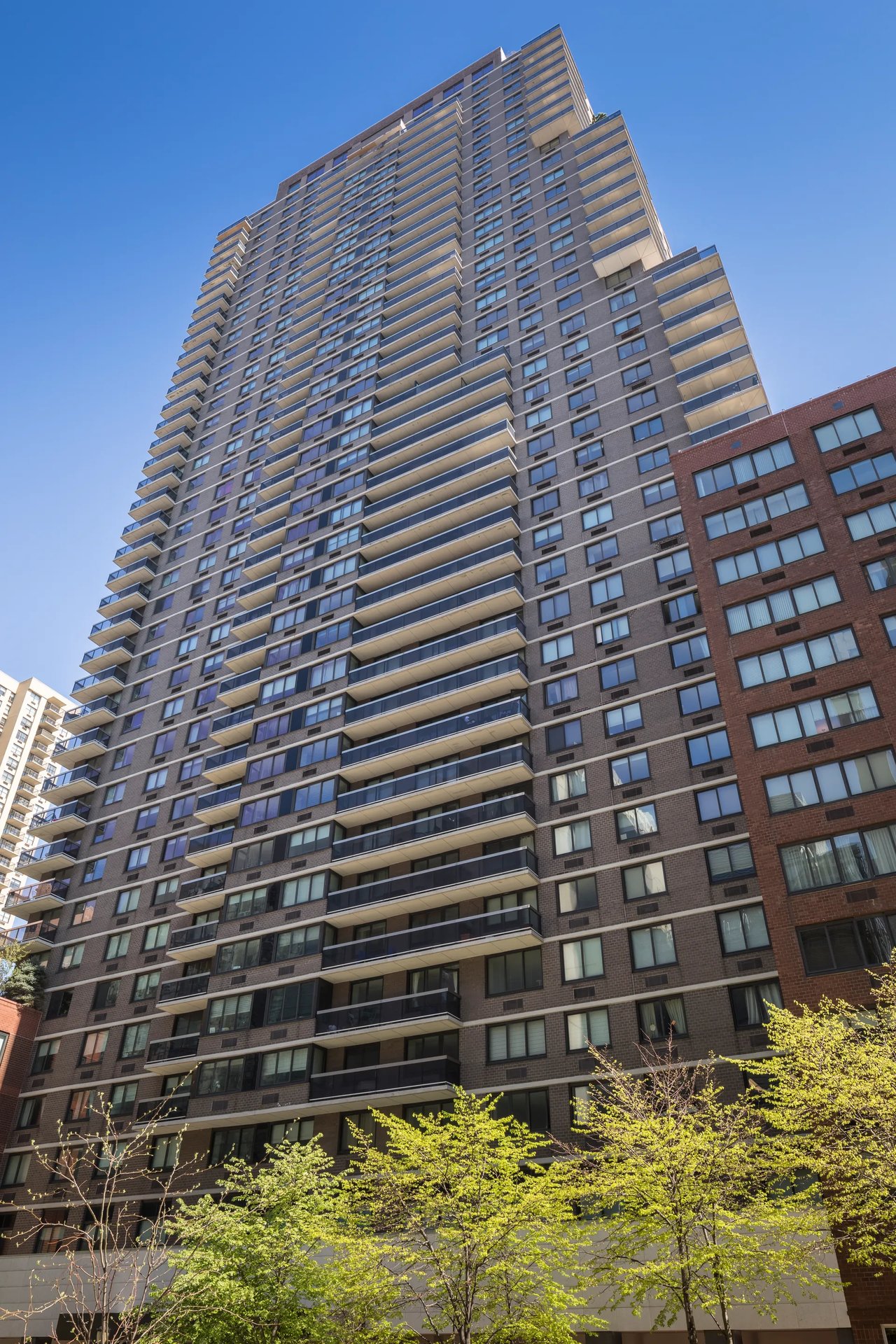 515 E 72nd St, #35D