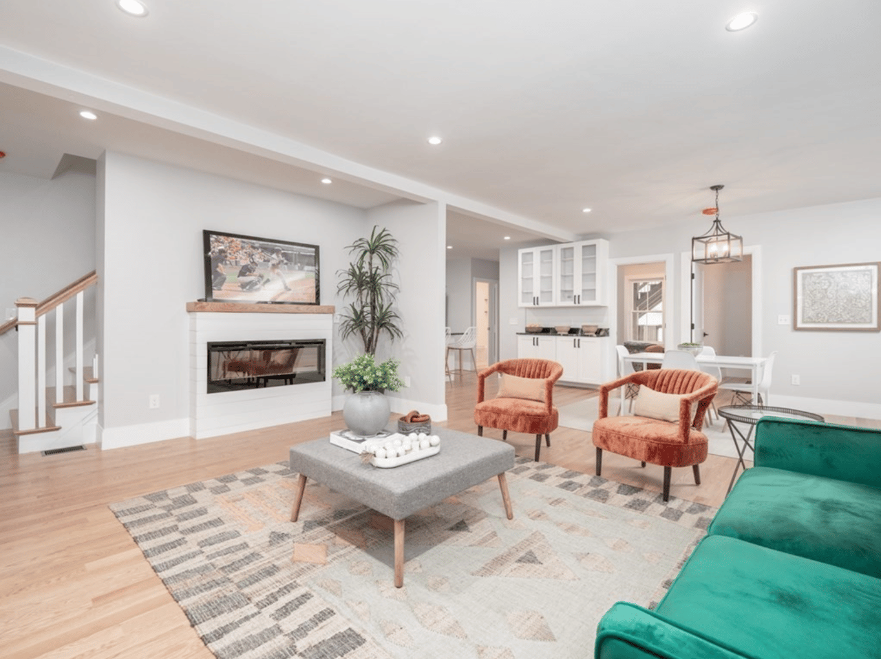 Condo - Townhouse