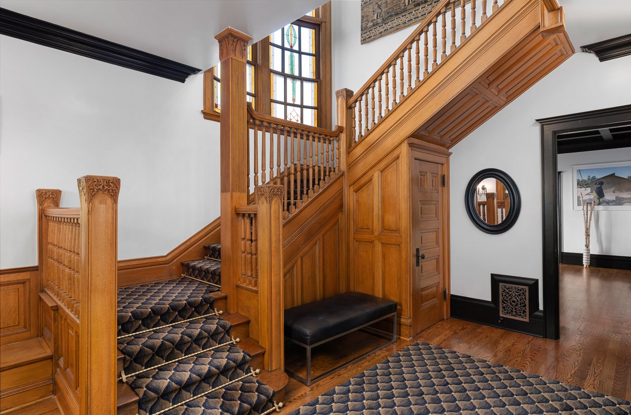 740 Washington
