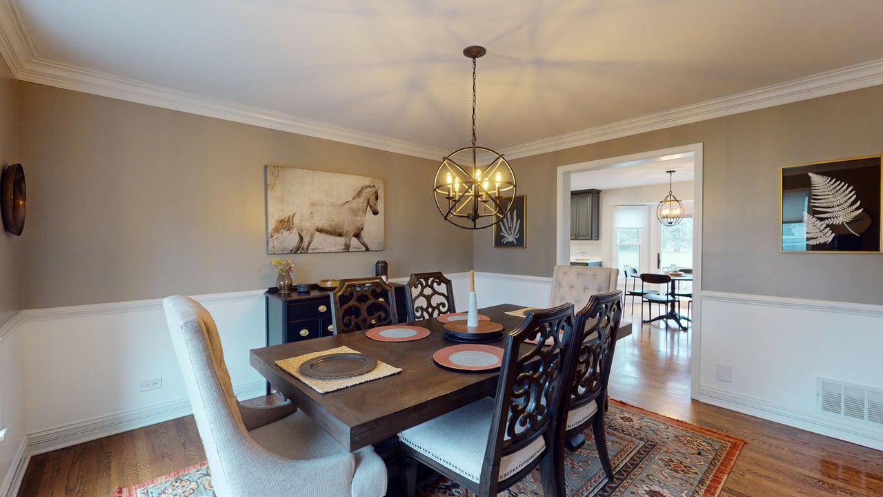 7N108 Hastings Dr 